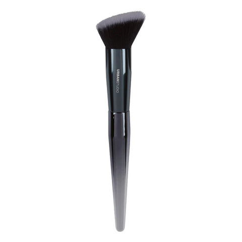 Cala Pro Platinum Contour Brush 76093 - IZZAT DAOUK SA