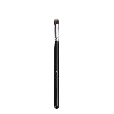 Eyeshadow Brush - IZZAT DAOUK SA